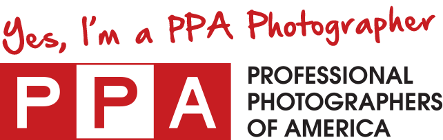 Logo of the Professional Photographers of America.